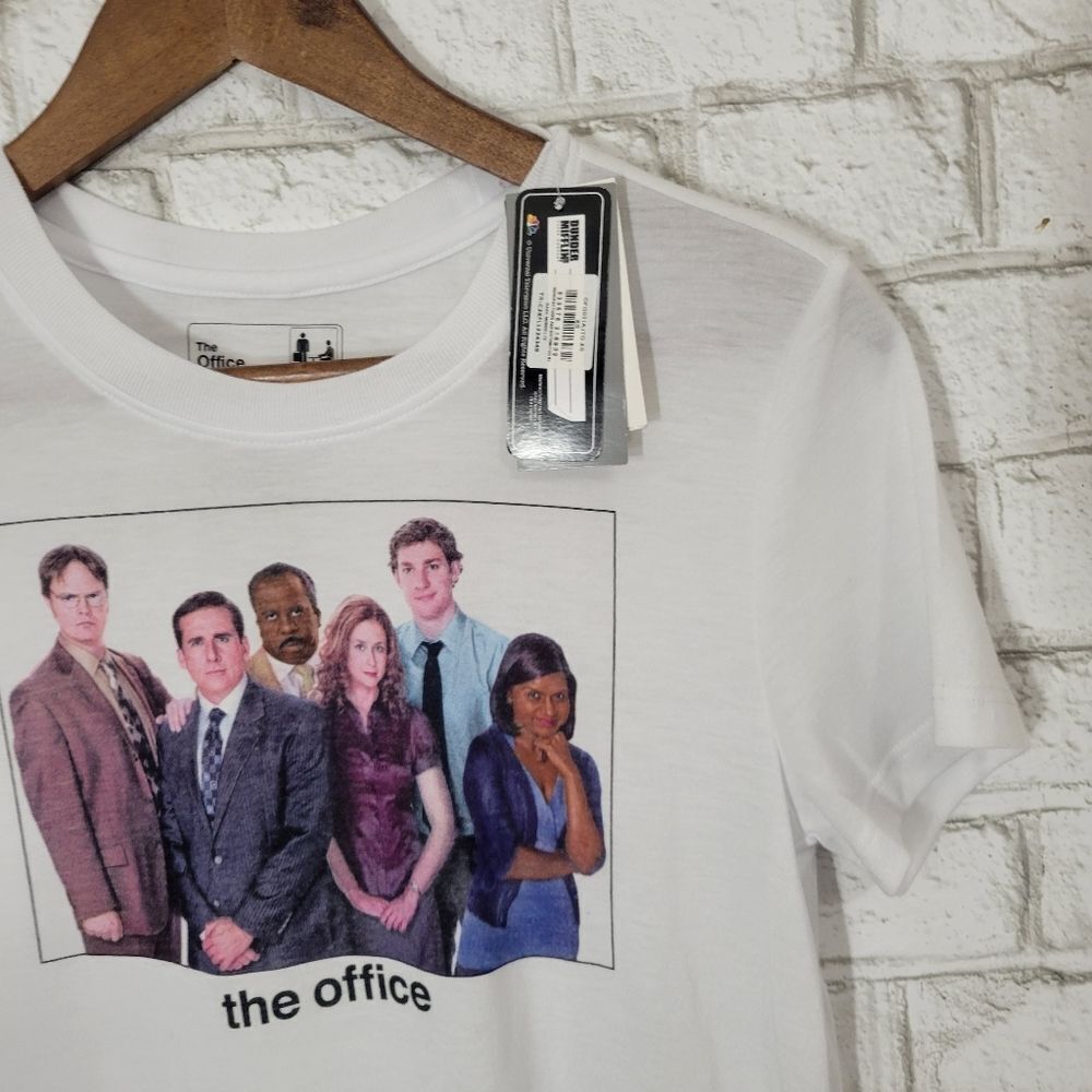 NWT The Office graphic tee - Picture 3 of 11